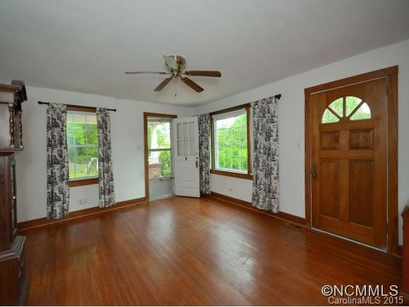 2627 WHITE OAK ROAD - Photo 2
