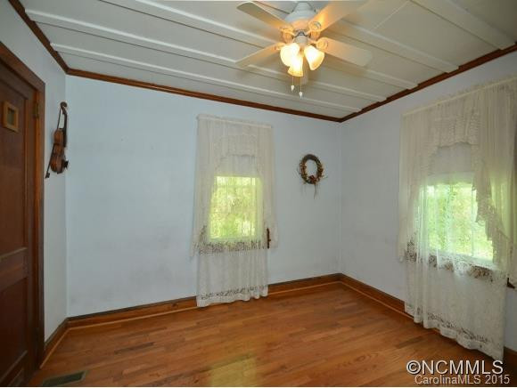 2627 WHITE OAK ROAD - Photo 8