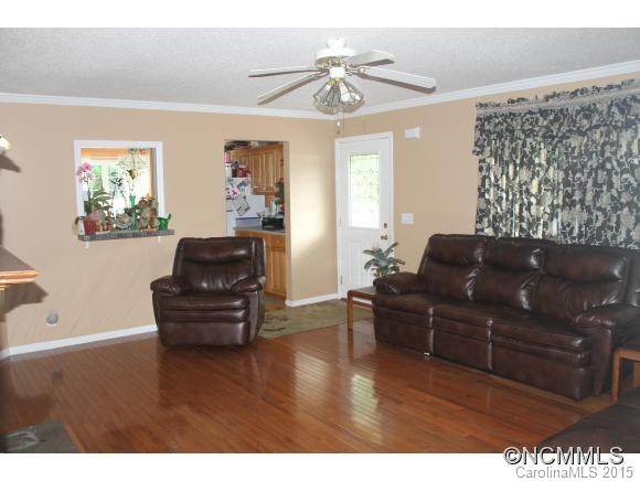 708 Stoney Mountain Road - Photo 3