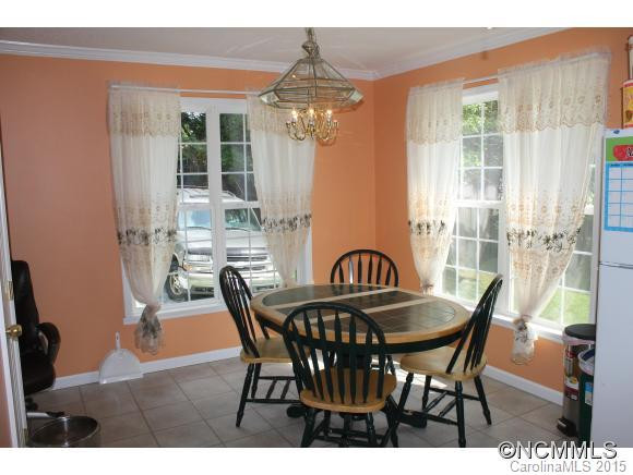 708 Stoney Mountain Road - Photo 6