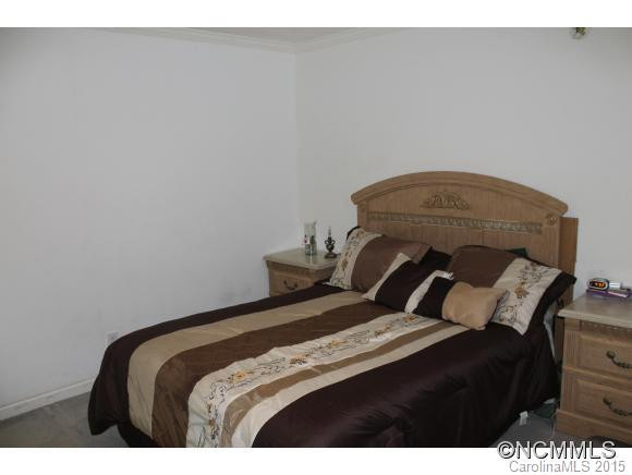 708 Stoney Mountain Road - Photo 8