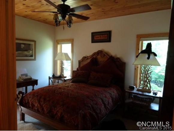 1631 Rabbit Hop Road - Photo 15