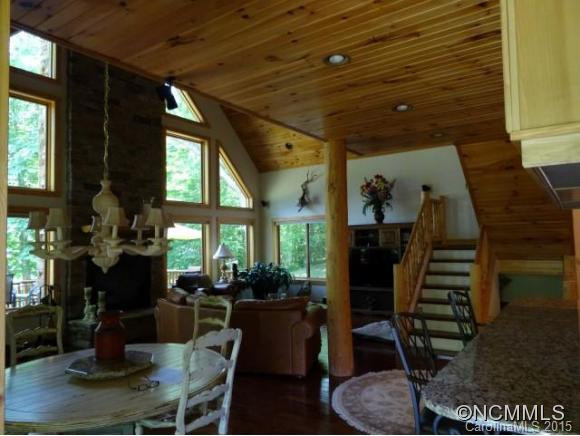 1631 Rabbit Hop Road - Photo 9