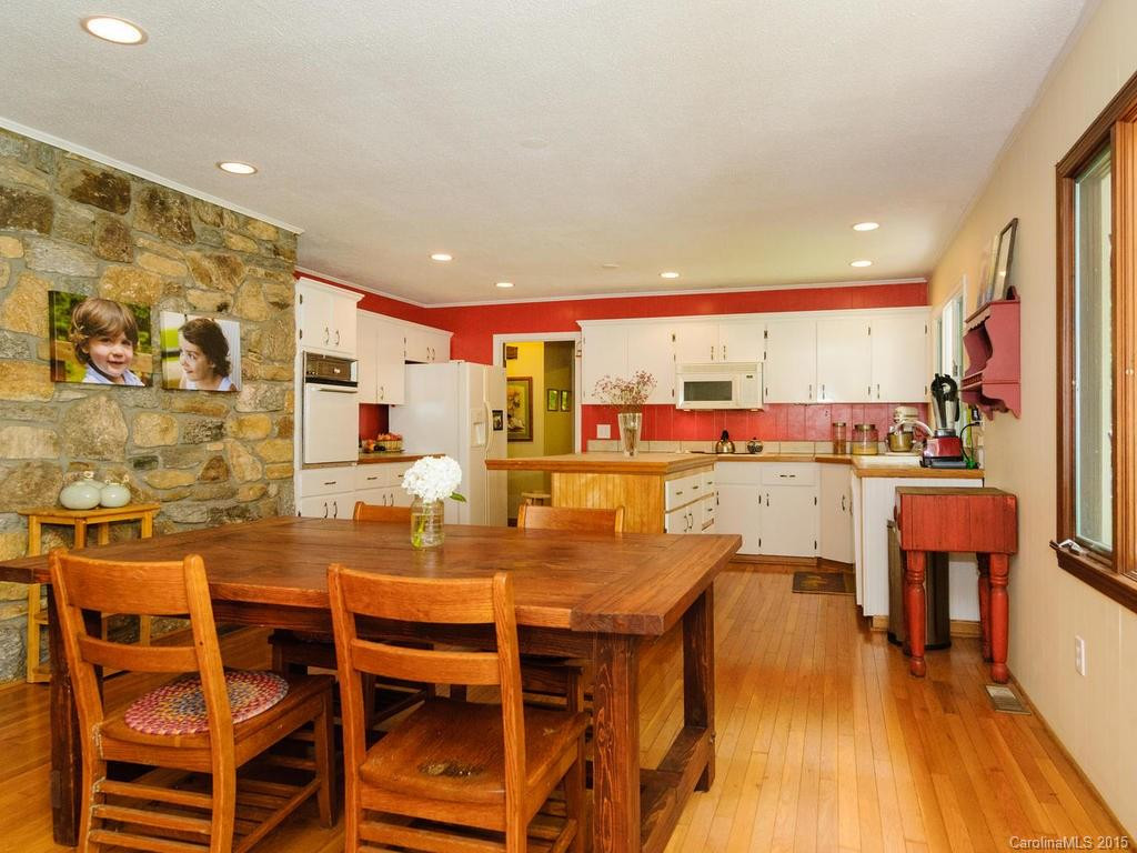 128 Dogwood Lane - Photo 8