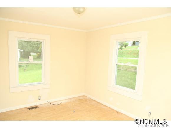 121 Christian Creek Road - Photo 10