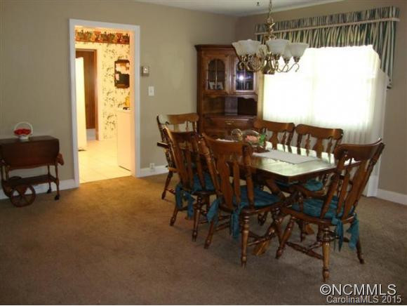 1913 ARLINGTON PLACE - Photo 4