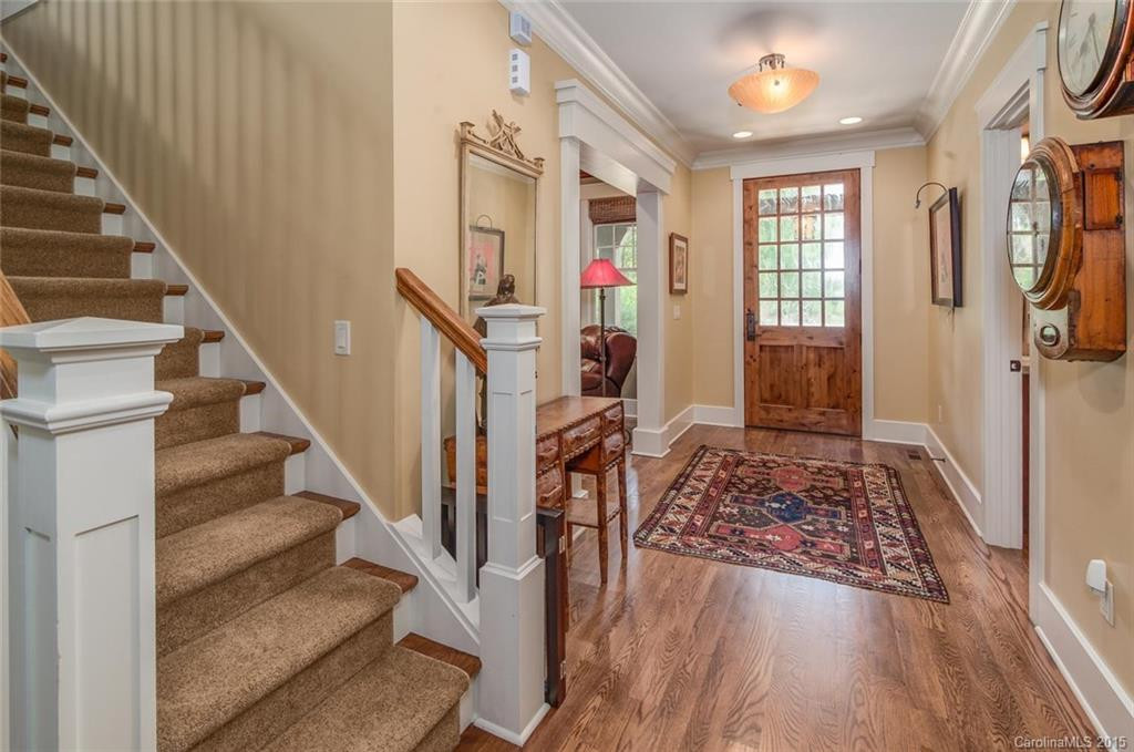 8 Vaux Court - Photo 3