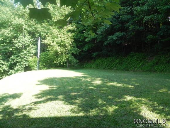 71 Huntington Drive - Photo 2