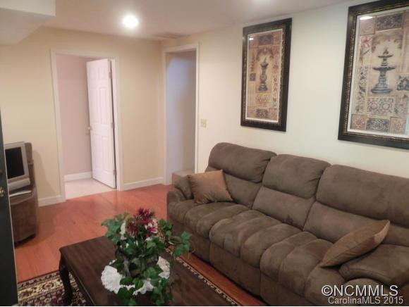 71 Huntington Drive - Photo 11