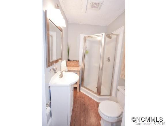 210 Laurel Loop - Photo 11