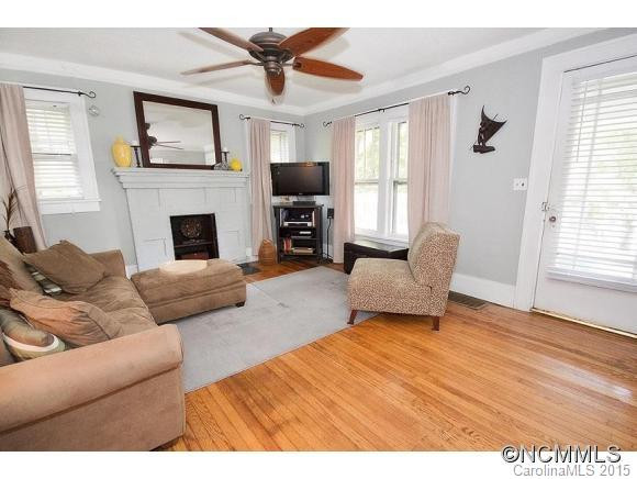 210 Laurel Loop - Photo 3