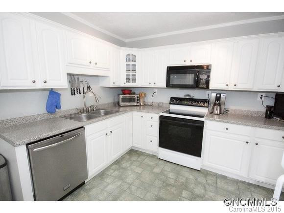 210 Laurel Loop - Photo 5