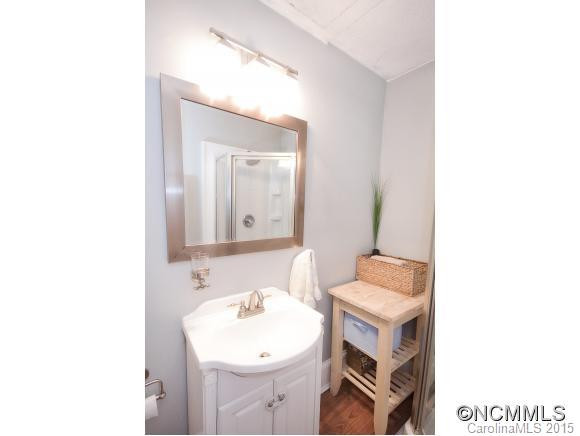 210 Laurel Loop - Photo 10