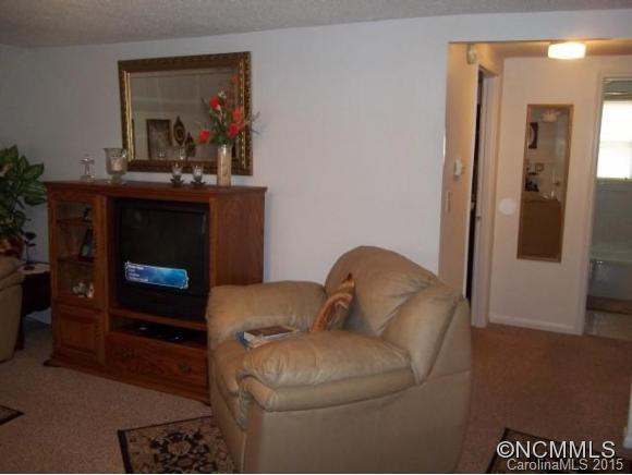 231 Airline Drive - Photo 7