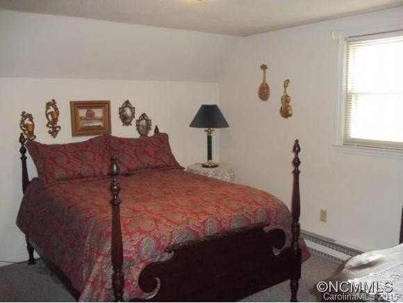 231 Airline Drive - Photo 8