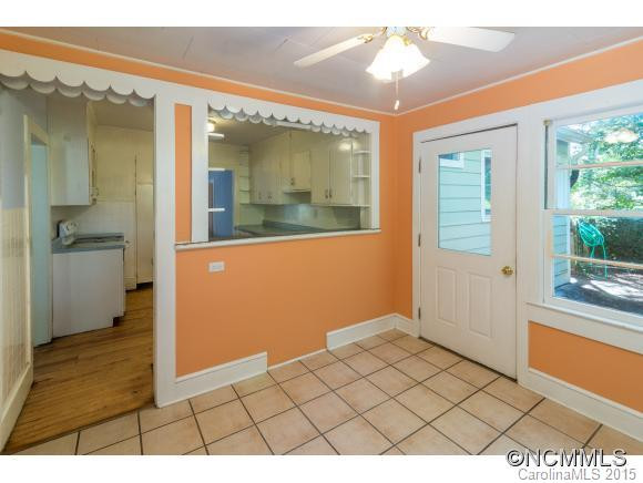 2 Sunrise Terrace - Photo 12