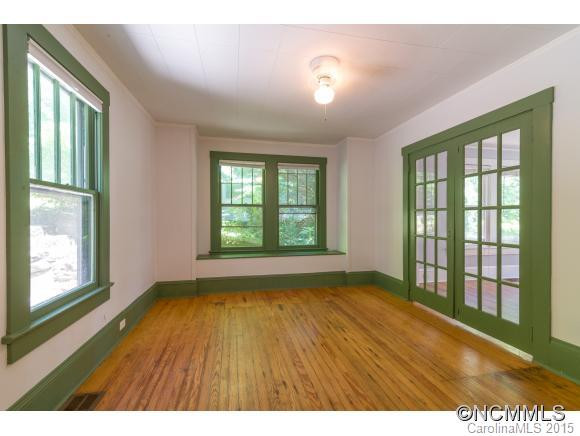 2 Sunrise Terrace - Photo 7