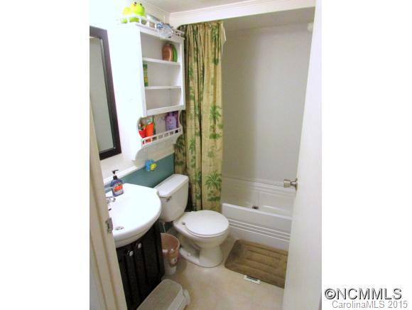 623 Jackson Road - Photo 13