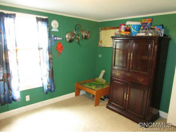 623 Jackson Road - Photo 15