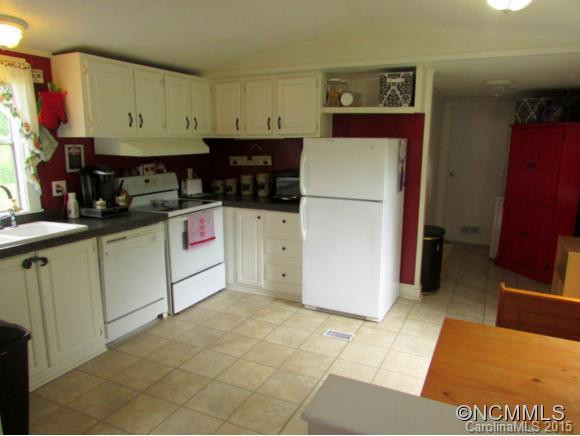 623 Jackson Road - Photo 5