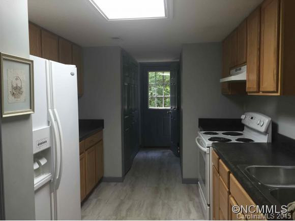 16 TownView Drive - Photo 3