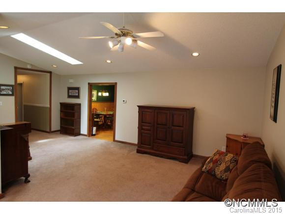 50 Green Hill Road - Photo 3