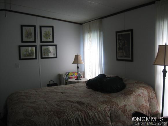195 Hughes Road - Photo 13
