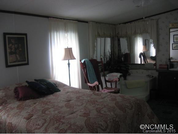 195 Hughes Road - Photo 14