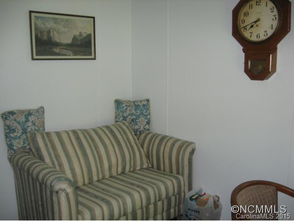 195 Hughes Road - Photo 16