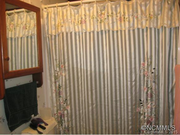 195 Hughes Road - Photo 18