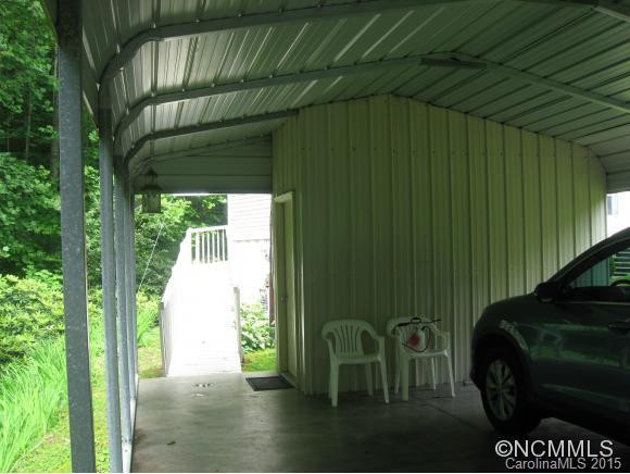 195 Hughes Road - Photo 4