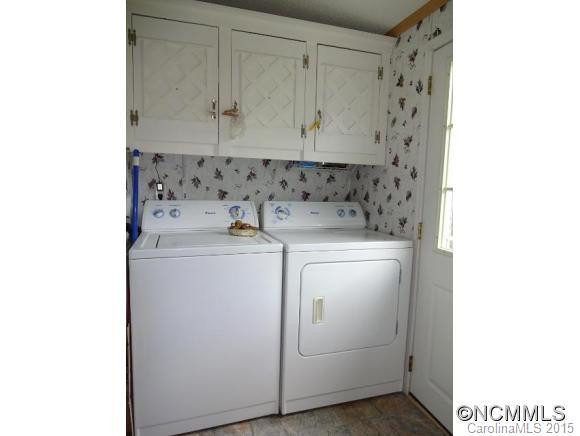 221 MISTY LANE - Photo 11