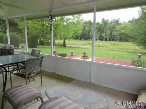 221 MISTY LANE - Photo 12