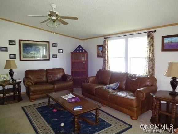 221 MISTY LANE - Photo 3