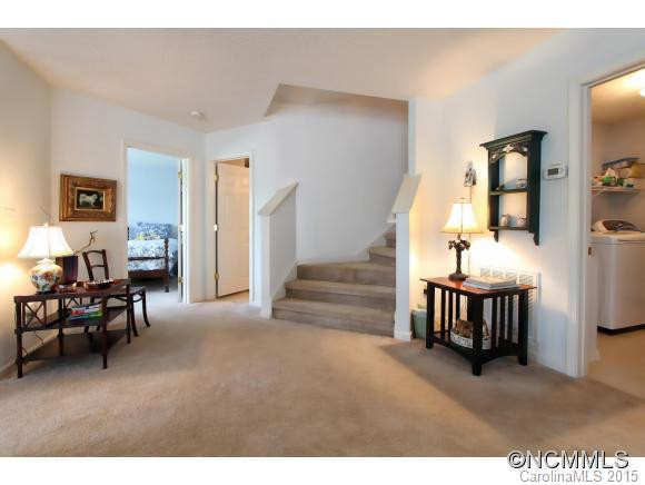 35 E. Danbury Lane - Photo 14