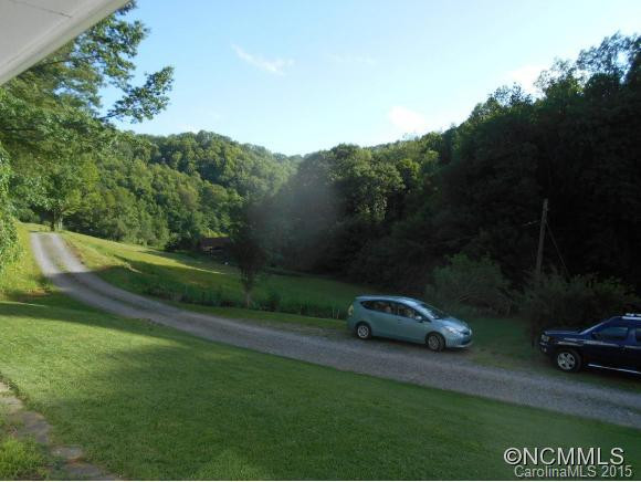 190 Harley Springs Road - Photo 7