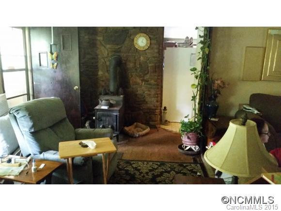 28 Lee Road - Photo 2