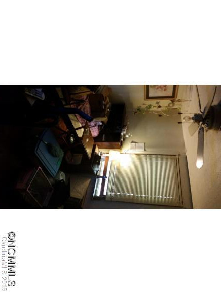 28 Lee Road - Photo 5