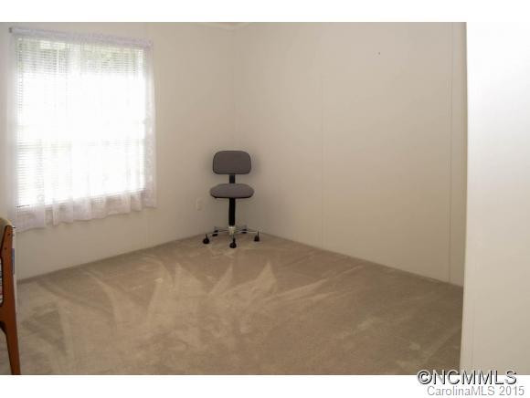 384 Holbert Road - Photo 12