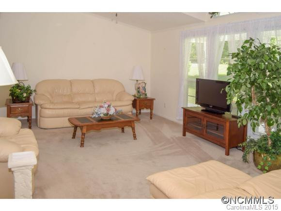 384 Holbert Road - Photo 4
