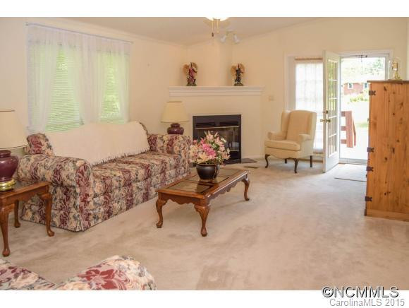 384 Holbert Road - Photo 8
