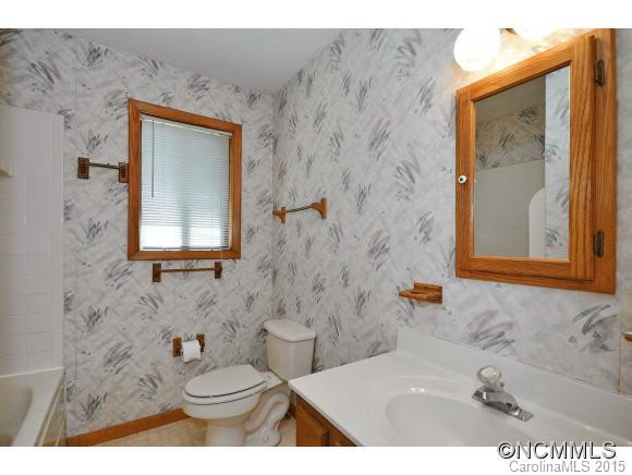 1078 Maple Springs Drive - Photo 11