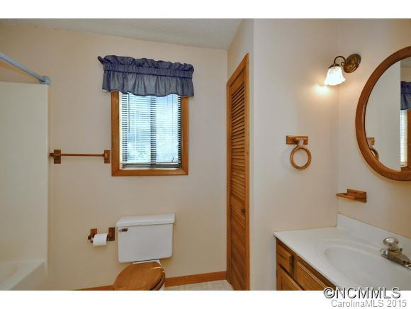 1078 Maple Springs Drive - Photo 13