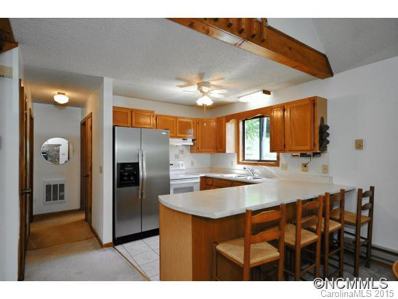 1078 Maple Springs Drive - Photo 8