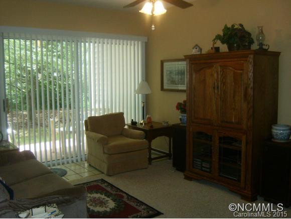 661 East Park Place - Photo 14