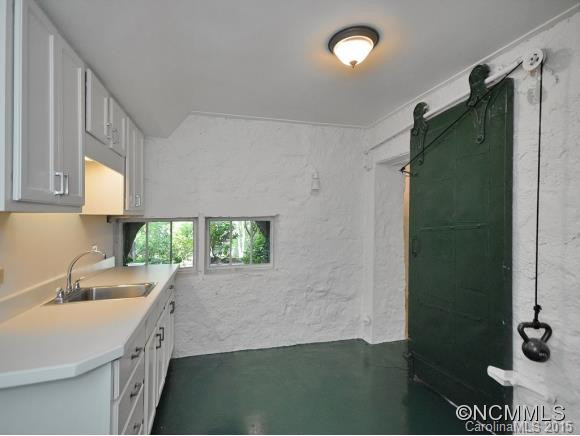 151 Stratford Road - Photo 21
