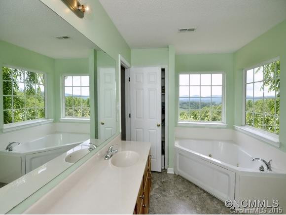 182 SELBY DRIVE - Photo 13