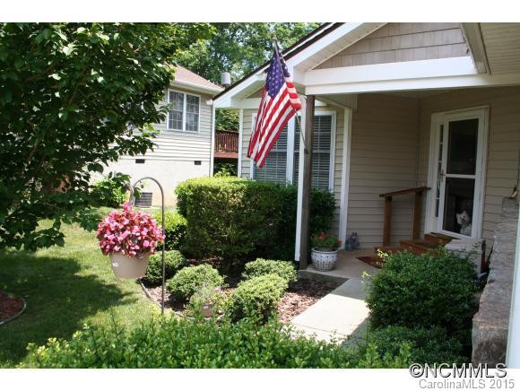 5 West Danbury Lane - Photo 17