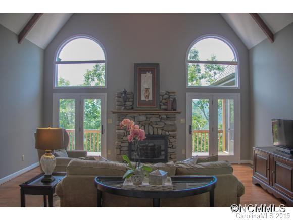 10 Sourwood Drive - Photo 4