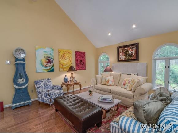 18 Arbor Lane - Photo 4